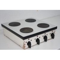 Vintage speelgoedfornuisje nr 2